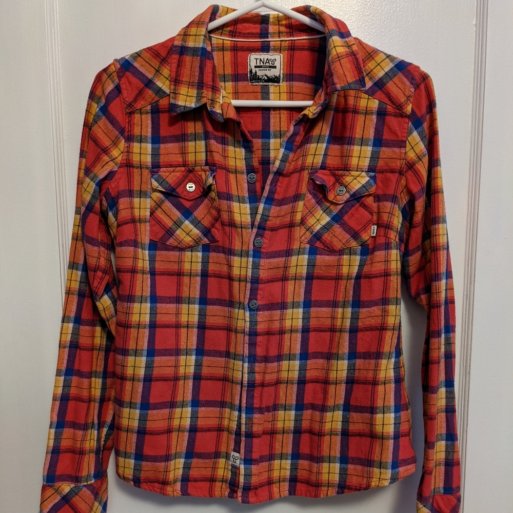 2/25 🌹TNA flannel